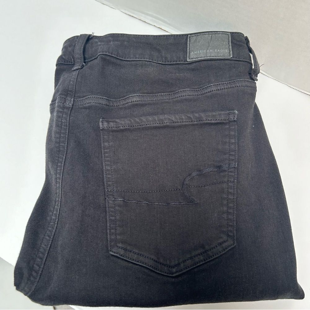 American Eagle Ne(x)t Level Stretch Super‎ Hi-Rise Distressed Black Jegging 16